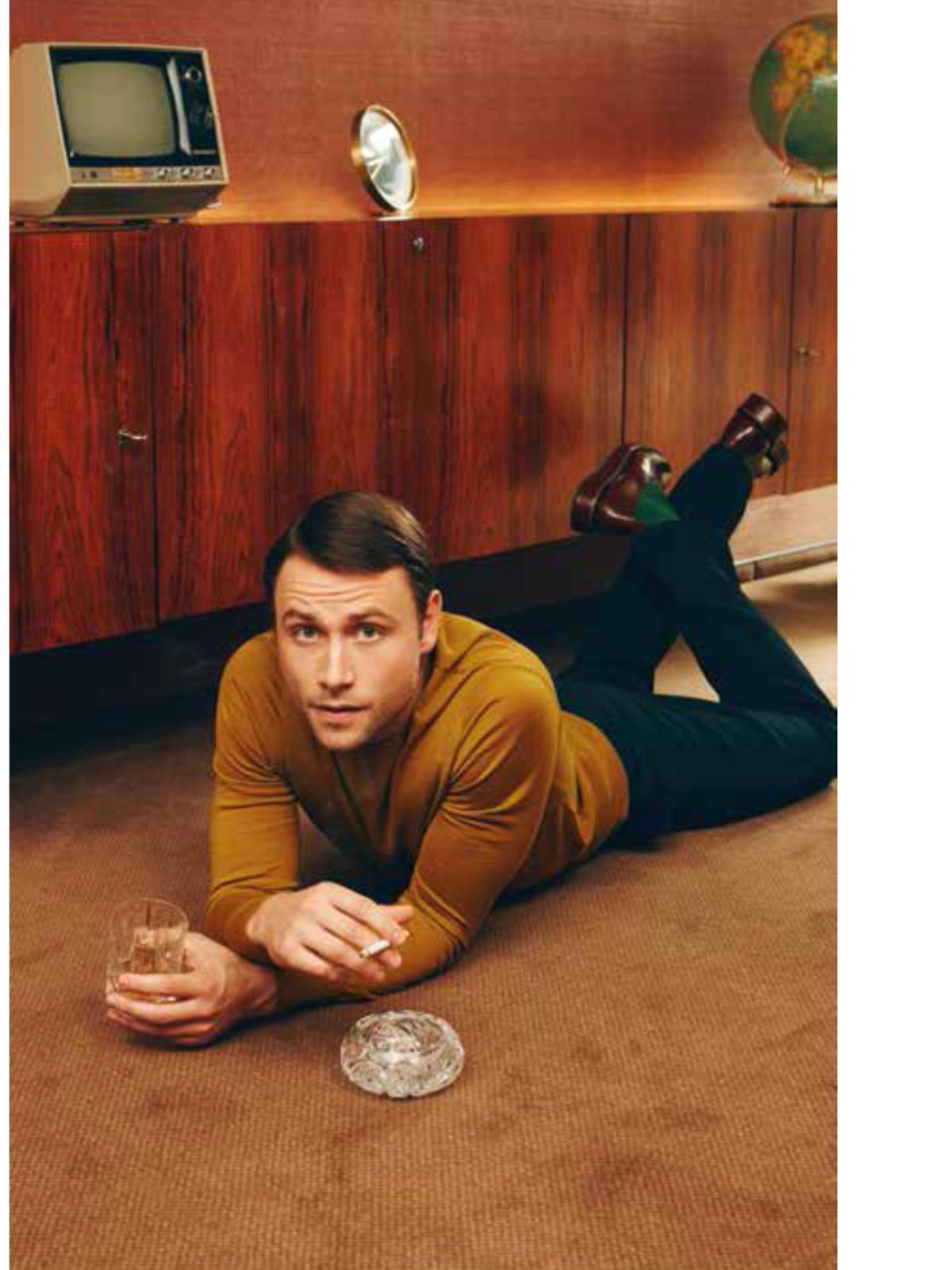 Max Riemelt – Grooming by Stephan Schmied